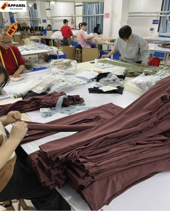 global shipping clothing brand