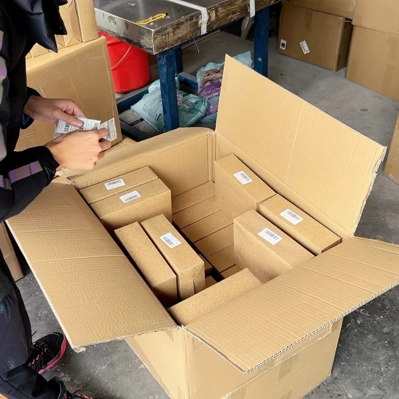 private label clothing packaging