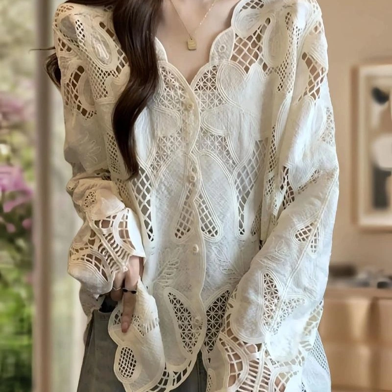white-lace-boho-fashion-top